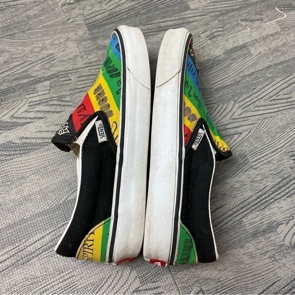 Vans Classic Slip-On Canvas Multicolor Striped Japanese Script Slip On Sneakers - Picture 7 of 12
